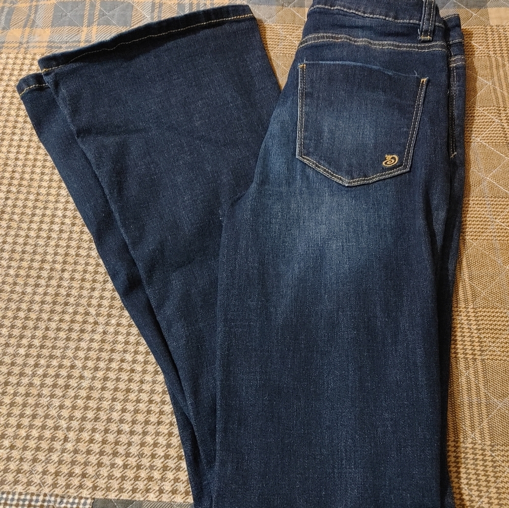 Women's jeans